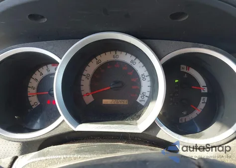 2013 Toyota Tacoma Base V6 z USA, uszkodzony, nr VIN 5TFLU4EN3DX050093